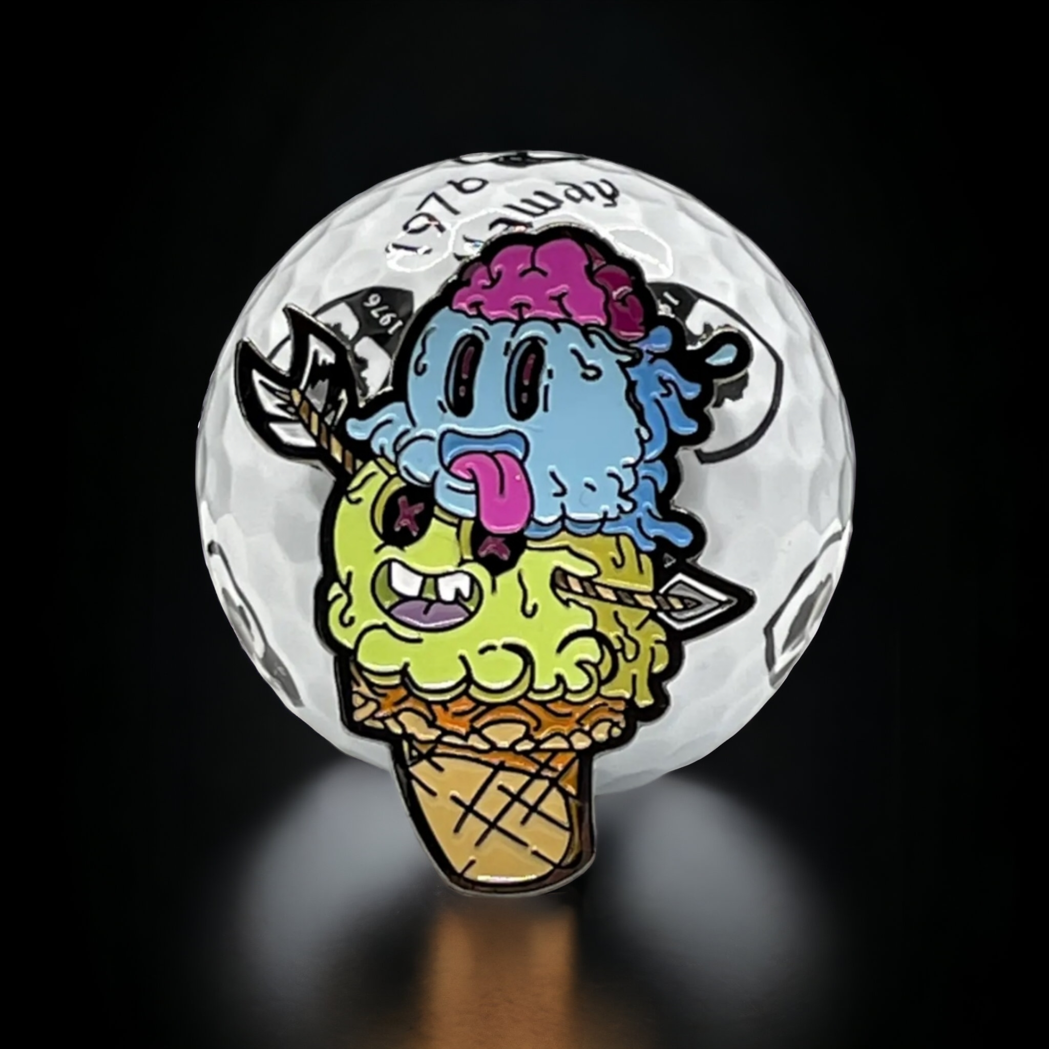 Two Screams Ball Marker